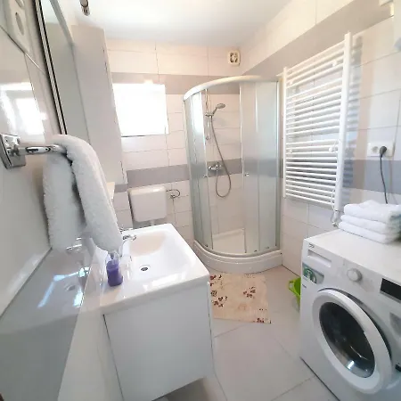 דירה Amazing View פודסטראנה