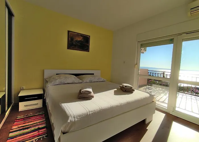 Amazing View بودْسْتغانا